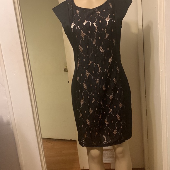 APRICOT DRESS SIZE  L - Picture 4 of 16